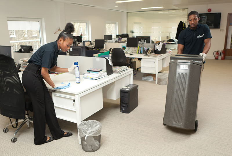 get the Perfect Office Cleaning Experience In London
