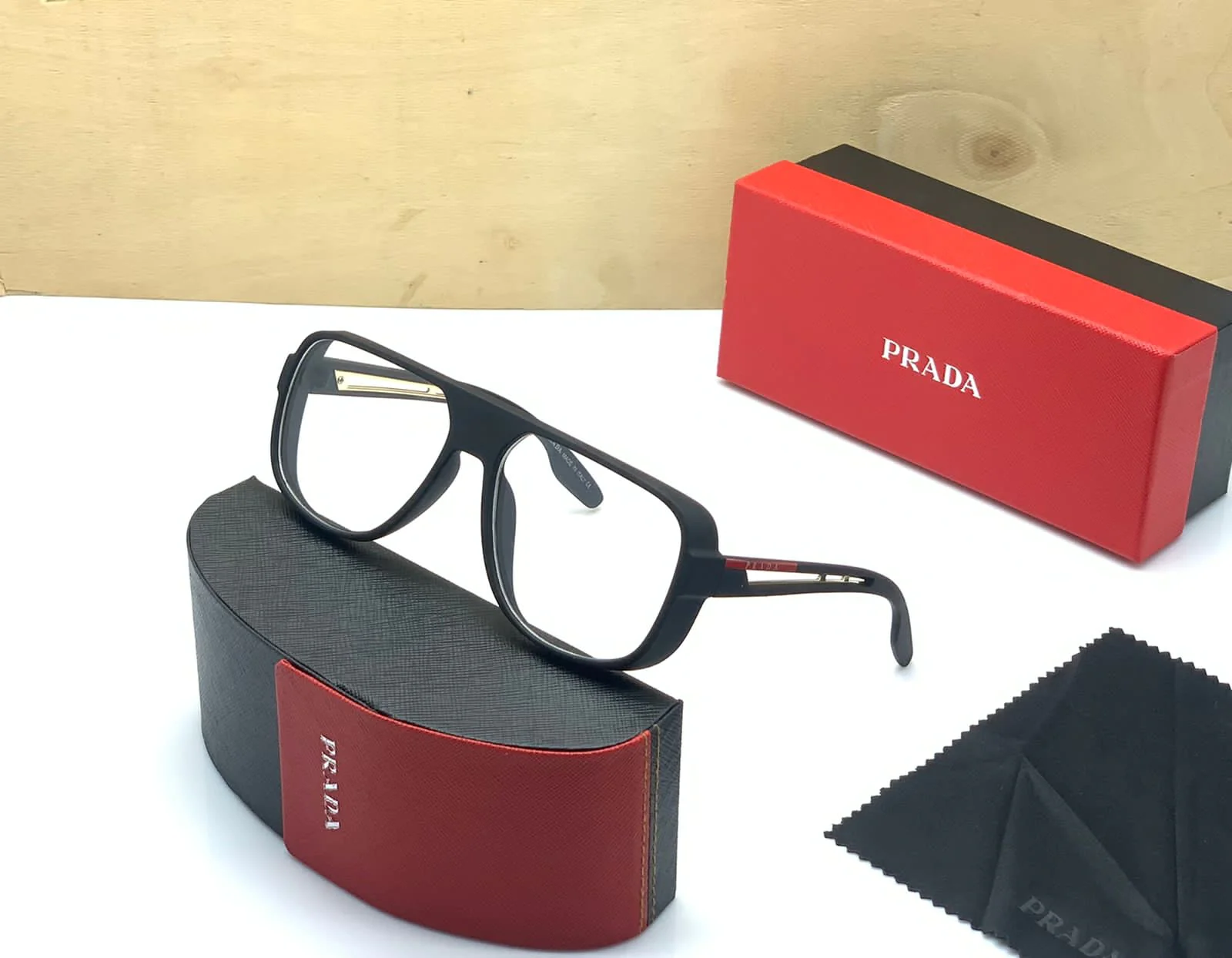 Why Do You Need Prada Sunglasses for Your Next Vacation?